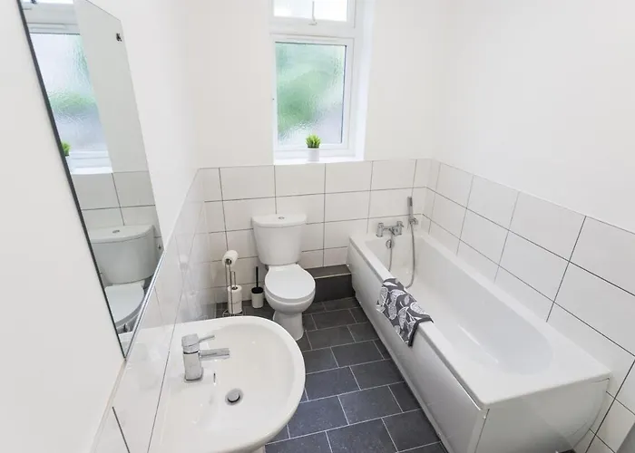 November Disc - Long - Contractors